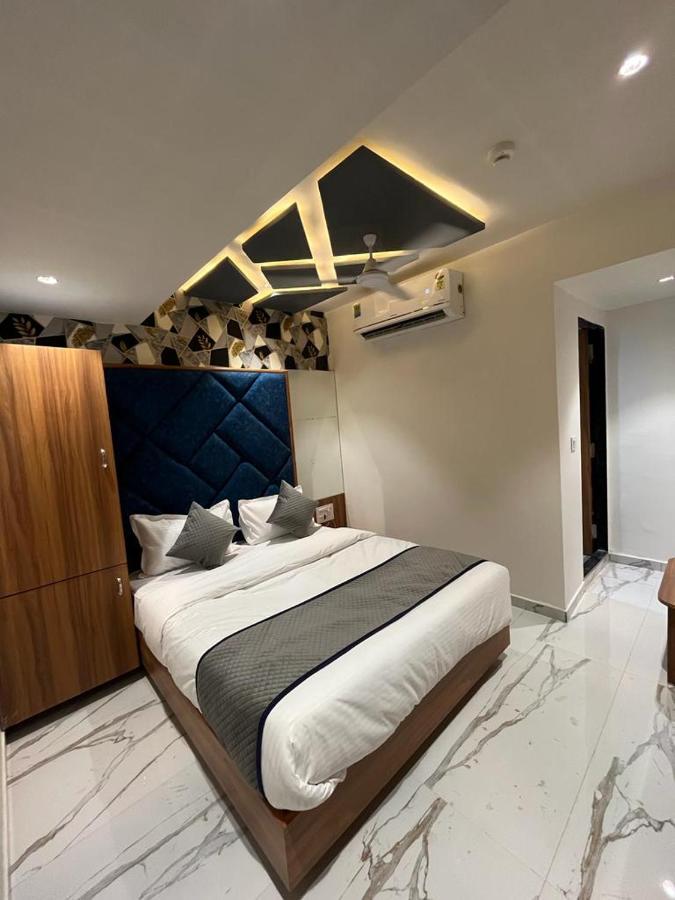 Hotel Paramount Villa Gandhinagar Zewnętrze zdjęcie